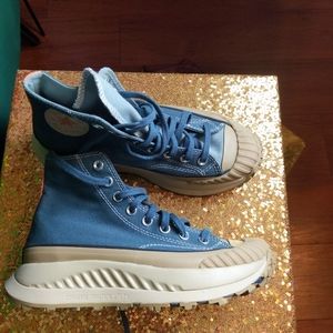 NWOT CHUCK 70 AT-CX UTILITY - DEEP SLEEP/TIDEPOOL GREY Sz 8 Women's